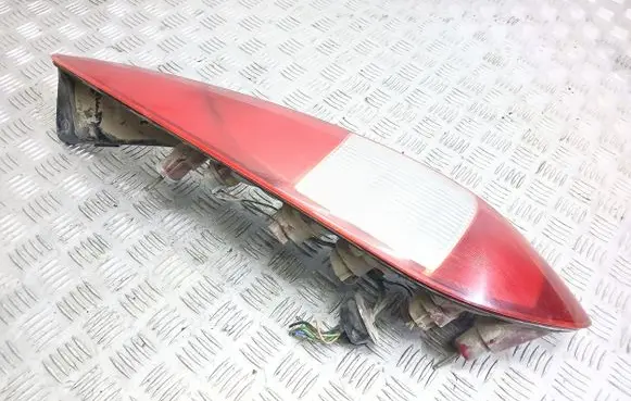 Ford Mondeo Mk III Rear/tail lights
