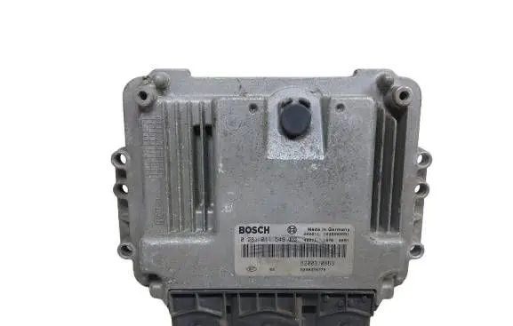 Renault Scenic II - Grand scenic II Engine control unit/module 0281011549 8200310863 8200370779
