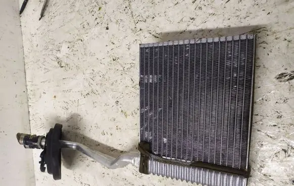 Volvo S40 Heater blower radiator