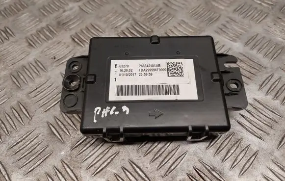 Chrysler Pacifica Air conditioning/heating control unit P68342101AB 68342101AB P68342101