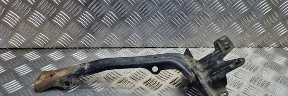 Volkswagen Touareg I Radiator support slam panel bracket 