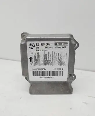 Volkswagen Golf V Airbag control unit/module 1K0909605T 05H020S2300 0038PD1KY5P5