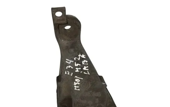 BMW 5 E34 Engine mounting bracket 1135948