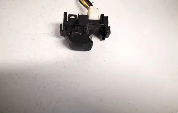 Toyota Corolla E140 E150 Electric window control switch 1928297