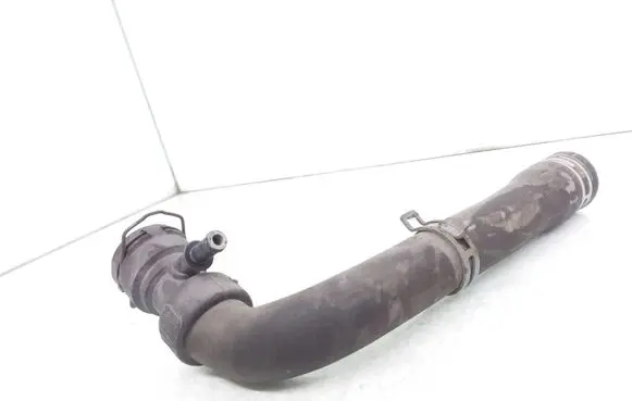 Audi A4 S4 B6 8E 8H Engine coolant pipe/hose 8E0121101