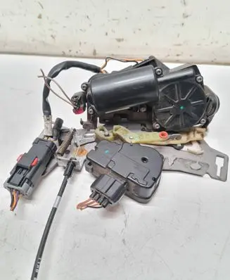 Chrysler Grand Voyager V Sliding door lock 687AAA