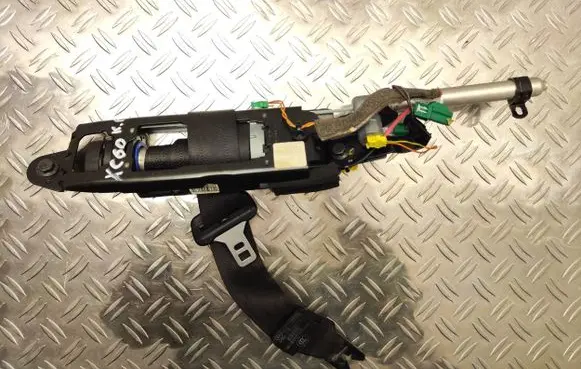 Volvo XC60 Front seatbelt 39803975