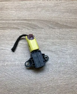 Audi A3 S3 8P Airbag deployment crash/impact sensor 8P0955557