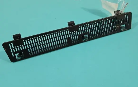 Dacia Duster III Center console 749859295R IMPRK1569757
