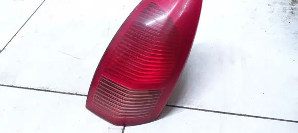 Alfa Romeo 147 Rear/tail lights 03322010 46556349
