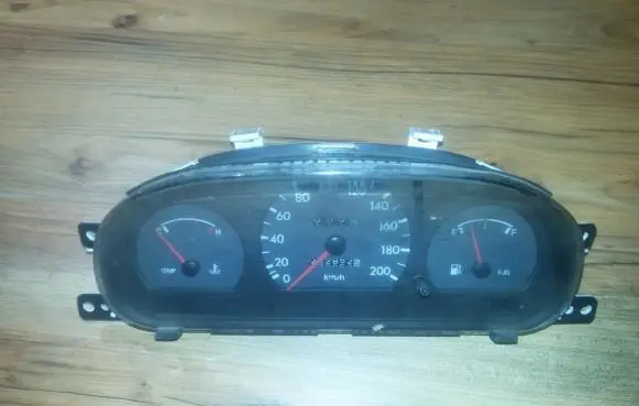 Hyundai Accent Speedometer (instrument cluster) 71110550