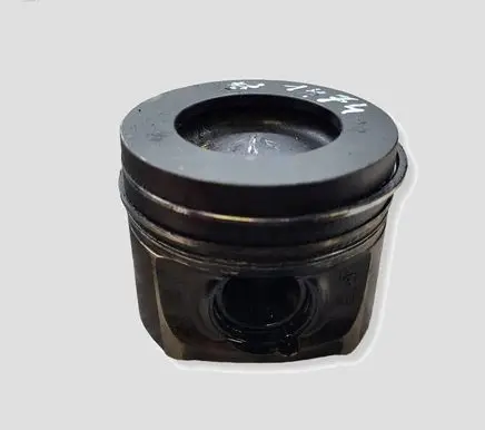 BMW 1 F20 F21 Piston N47