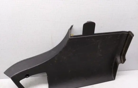 Seat Leon (1M) Other sill/pillar trim element 1M6863880K