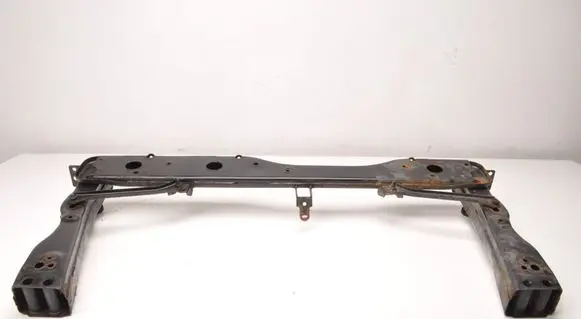 Nissan Qashqai Bottom radiator support slam panel 544104E
