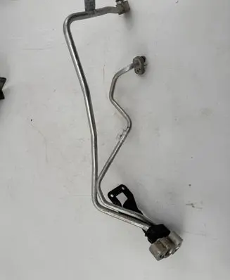 Porsche Macan (95B) Air conditioning (A/C) pipe/hose 95B260702F T95B124AS004 95B124AS00