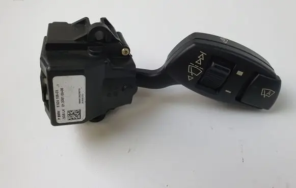 BMW 5 E60 E61 Wiper control stalk 6924106