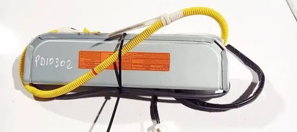 Knee airbag