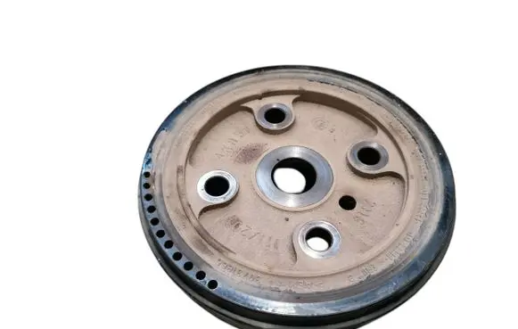 Volvo XC70 Crankshaft pulley 30731865