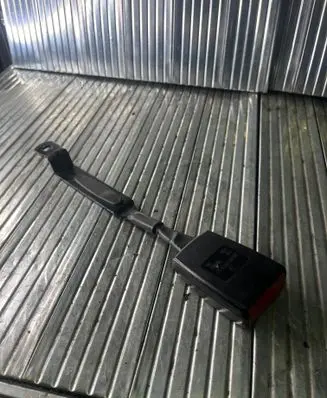 Volkswagen Caddy Front seatbelt buckle 2K0857877