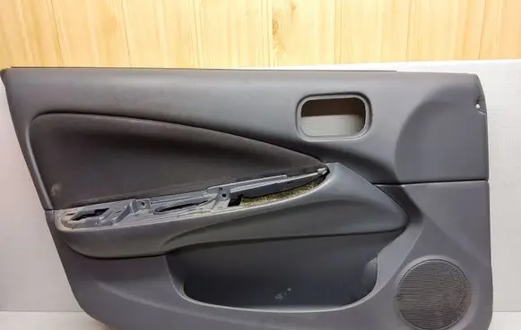 Nissan Almera N16 Front door card panel trim 80925BN100