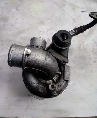 Mercedes-Benz Vito Viano W638 Turbo A6110961393