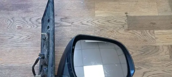 Toyota Sienna XL30 III Front door electric wing mirror