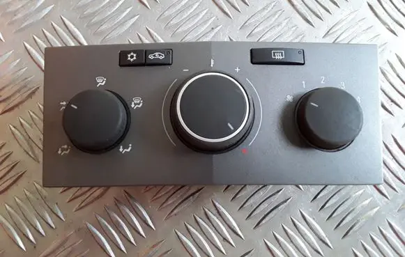 Opel Zafira B Climate control unit 901512410005