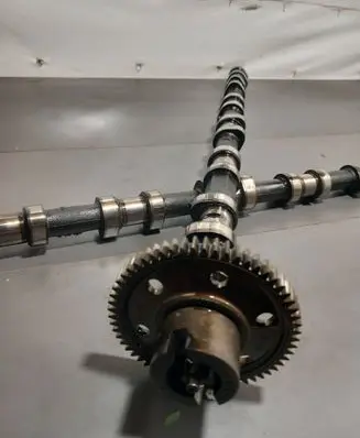 BMW 5 E60 E61 Camshaft 7788781