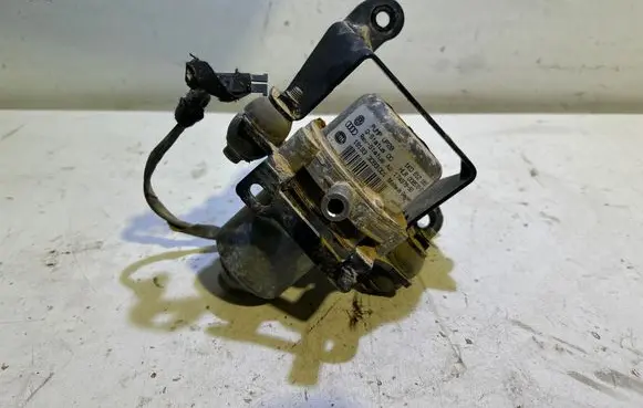 Seat Ibiza V (KJ) Vacuum pump 1K0612181F 17497950 00857010