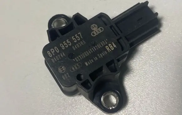 Audi A3 S3 A3 Sportback 8P Airbag deployment crash/impact sensor 8P0955557