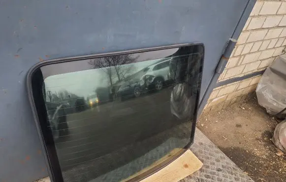 Porsche 911 996 Rear windscreen/windshield window 996545545017