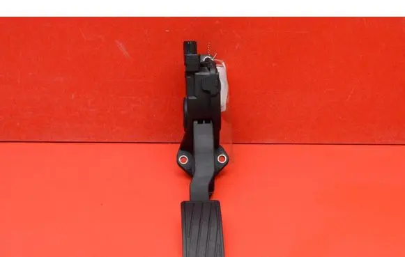 Suzuki Grand Vitara II Accelerator throttle pedal 4940068L51
