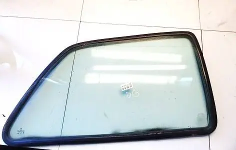 Volkswagen Golf II Rear side window dot332m2301as2