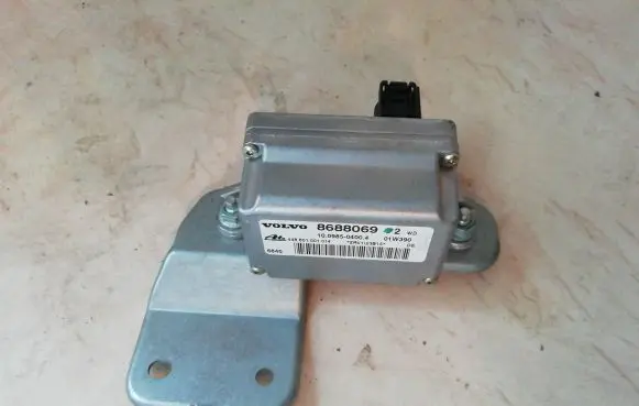 Volvo S60 ESP acceleration yaw rate sensor 8688069 10098504004 448801001014