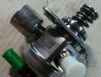Volkswagen Golf IV In-tank fuel pump 0261520573SD