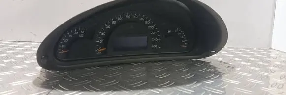 Mercedes-Benz C W203 Speedometer (instrument cluster) A2035403047 110080231 110080231004