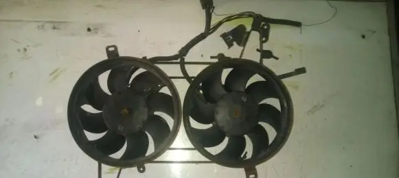 Fiat Marea Radiator cooling fan shroud 8125182C