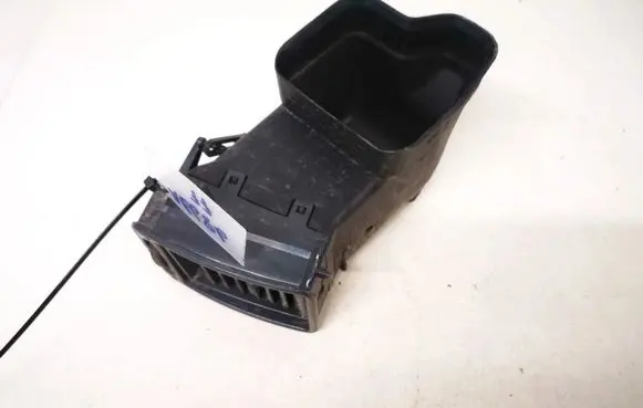 Toyota Corolla E90 Dash center air vent grill 5566212140 55662-12140