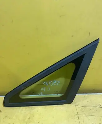 Ford C-MAX I Front door window glass four-door DOT27AS2M23100 43R001057