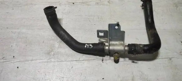 Mazda 3 III Engine coolant pipe/hose S562