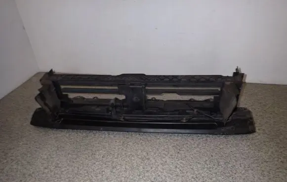 Honda Civic IX Front grill
