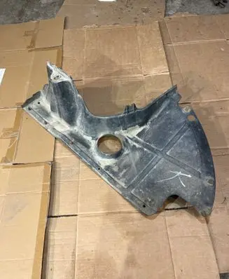 Peugeot Boxer Engine splash shield/under tray 1357934080