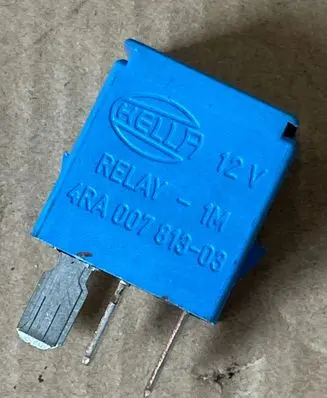 Nissan Almera Tino Other relay 252309F920