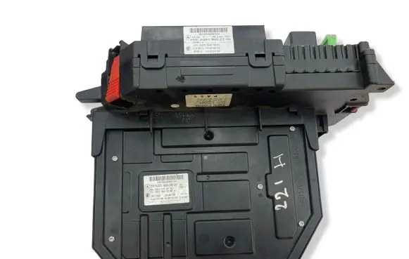Mercedes-Benz S W221 SAM control unit A2219002700