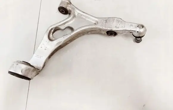 Audi Q7 4L Front control arm