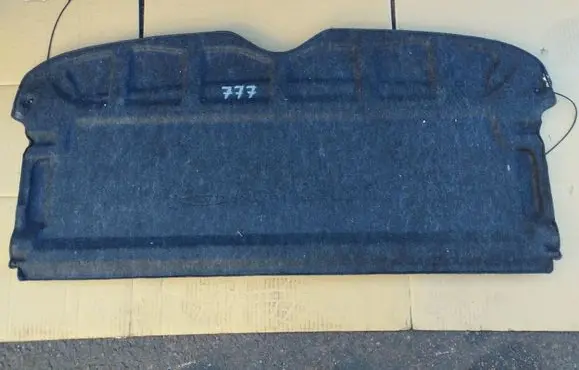 Parcel shelf