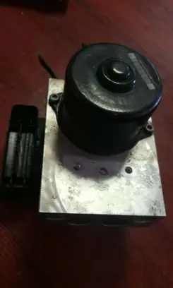 Mercedes-Benz CLK A209 C209 ABS Pump 2034310812