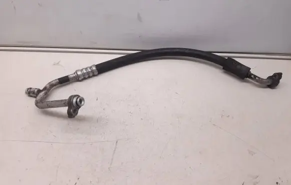 Air conditioning (A/C) pipe/hose