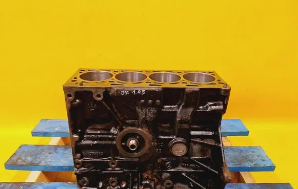 Volkswagen Fox Engine block BKR