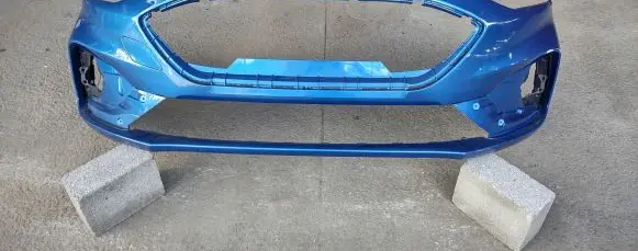 Ford Focus Front bumper JX7B17757S